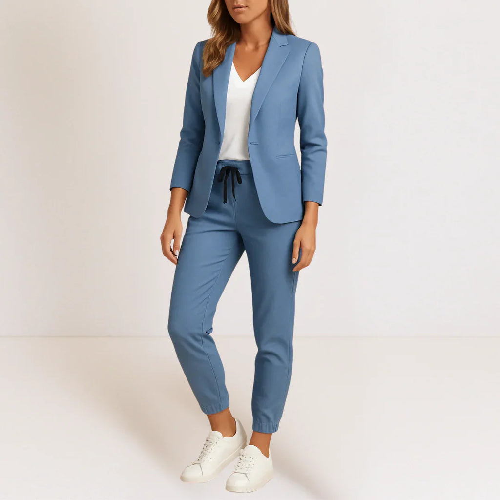 Beatriz | Elegancia moderna en un conjunto cómodo