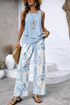 Olalla™ | Completo azzurro cielo camicetta e pantaloni botanici