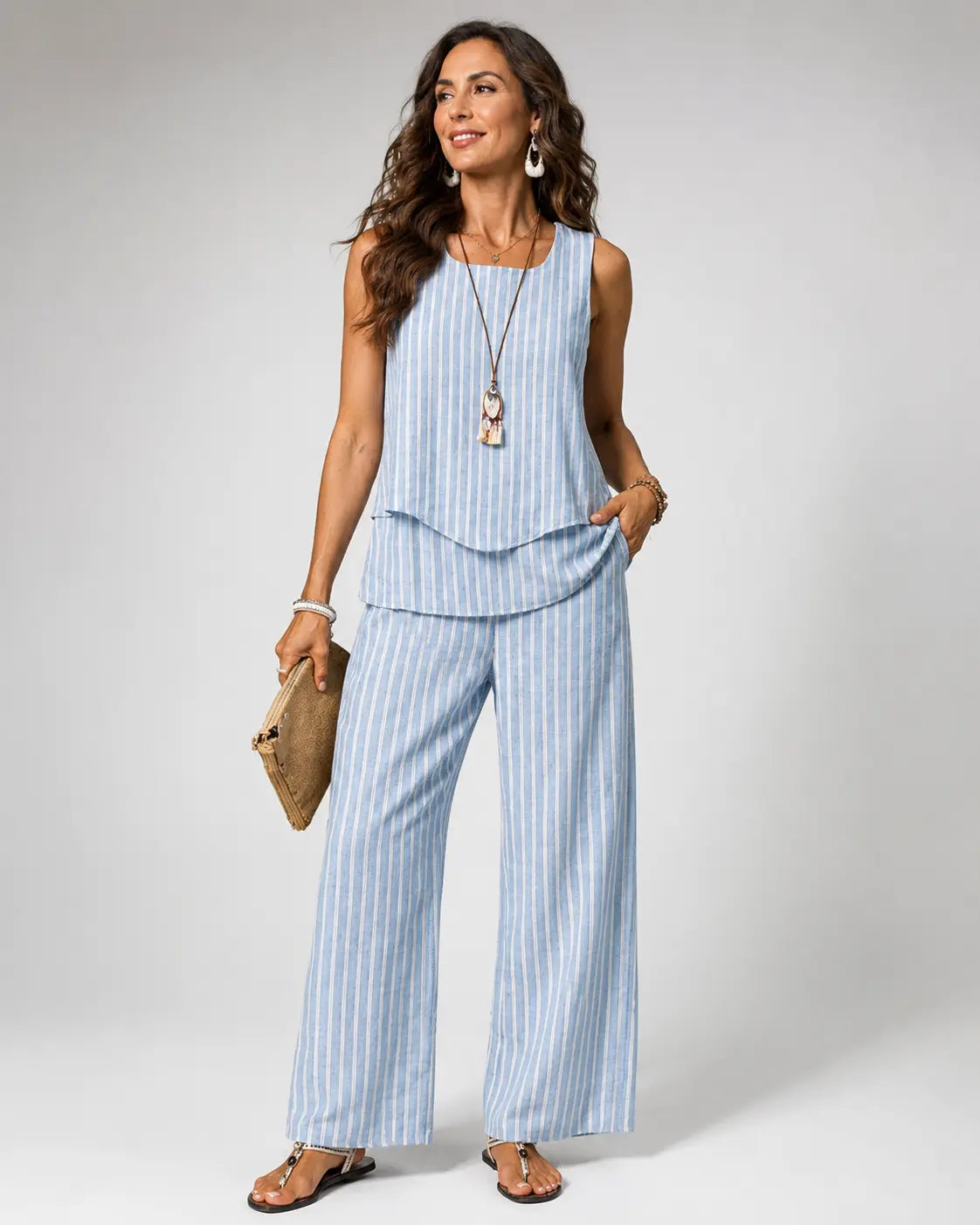 Nicolasa™ | Conjunto compuesto por un top a rayas azules y unos pantalones anchos