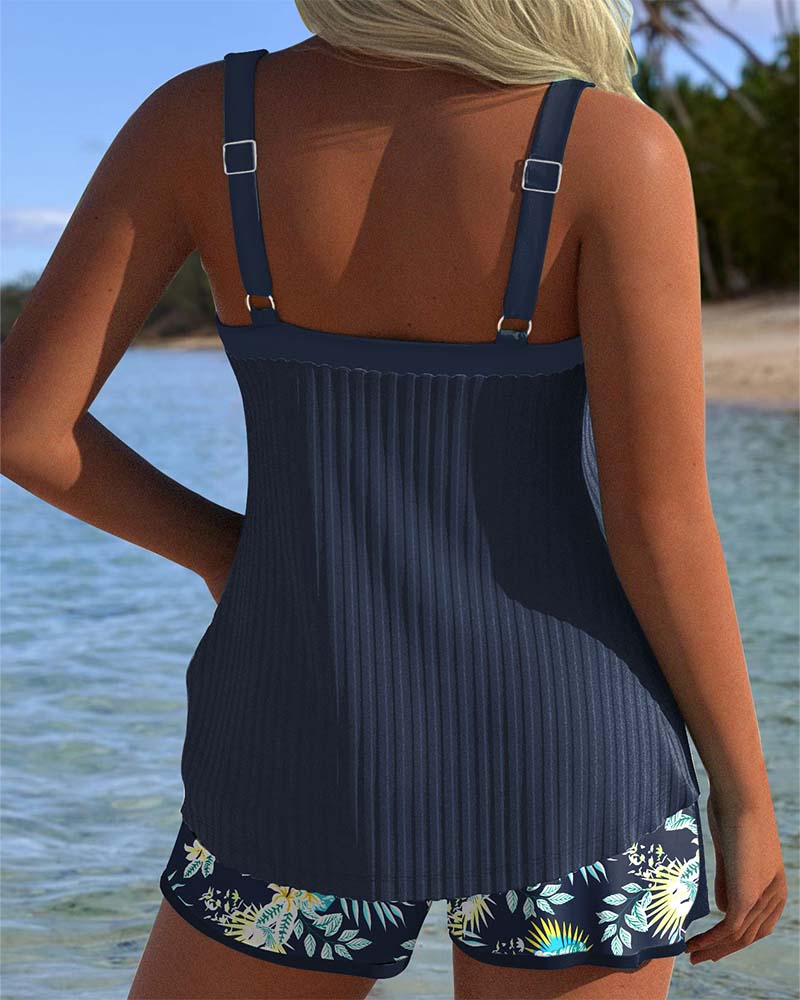 Carla - Costume da bagno a righe con pantaloncini da spiaggia