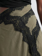 Vestido de encaje verde oliva